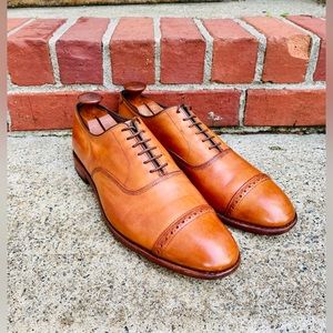Beautiful Allen Edmonds Fifth Avenue Tan Brown Shoes